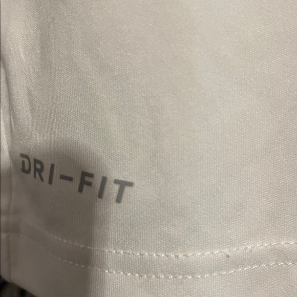 Nike Air White Tee with Red Graphic - Picture 5 of 7